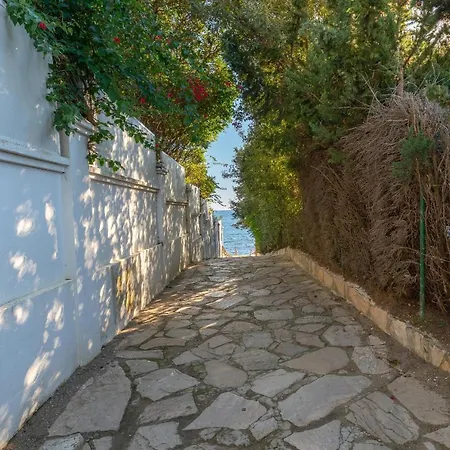 Apartamento En Playa Benamara Apartment